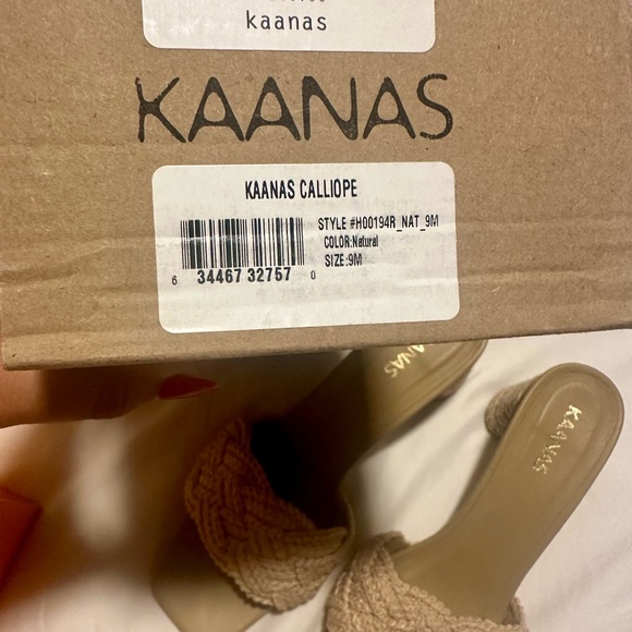 Kaanas chunky heels! Excellent condition. - Picture 4 of 4